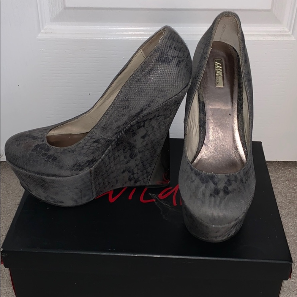 Snakeskin Wedge